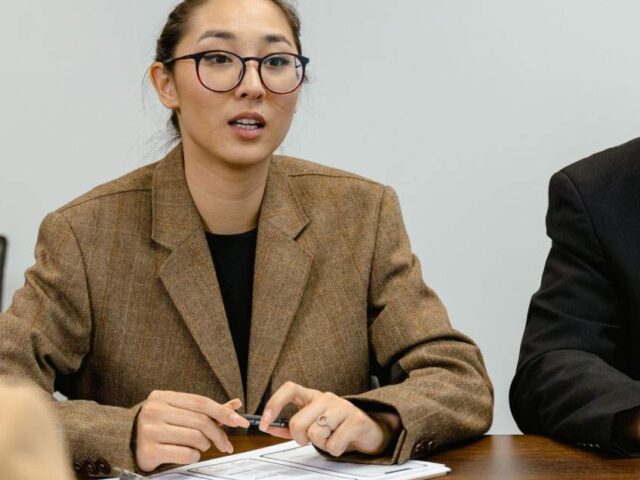 https://businessregistrationphilippines.com/wp-content/uploads/2025/05/about-us-bg-banner-1-640x480.jpg