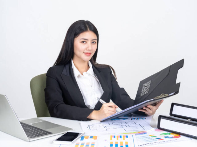 https://businessregistrationphilippines.com/wp-content/uploads/2025/09/corporate-secretary-services-philippines-640x480.jpg