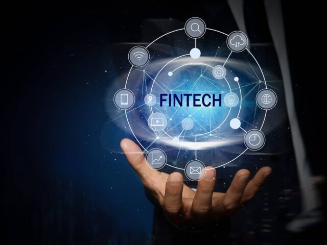 https://businessregistrationphilippines.com/wp-content/uploads/2025/10/fintech-business-philippines-640x480.jpg